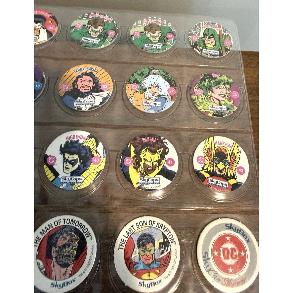 Lot of 59 Pogs DC Comics SkyCaps SkyBox from 1993 Superman Clark Kent Aquaman - Picture 11 of 11